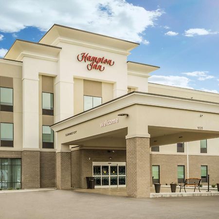 Hampton Inn Newport Exteriör bild